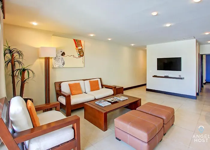 Fabulous Playa Getaway At 38th And 2 Pools Onsite