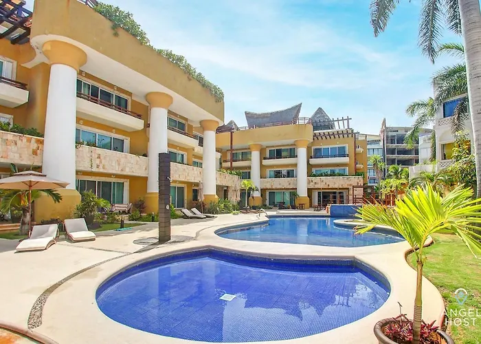 Fabulous Playa Getaway At 38th And 2 Pools Onsite *
